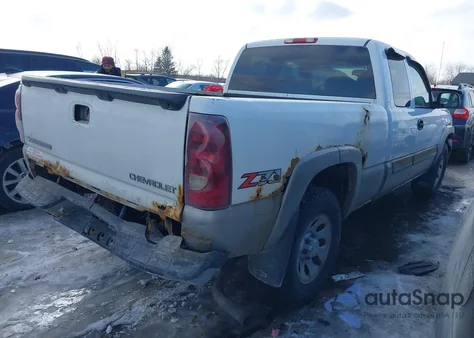 2003 Chevrolet Silverado 1500 Ls from USA, damaged, VIN 2GCEK19T831296400